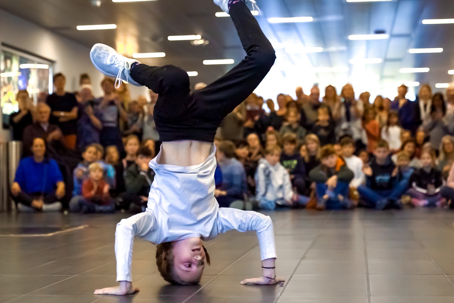 still_grade-1-2.jpg still_grade-1-2.jpg