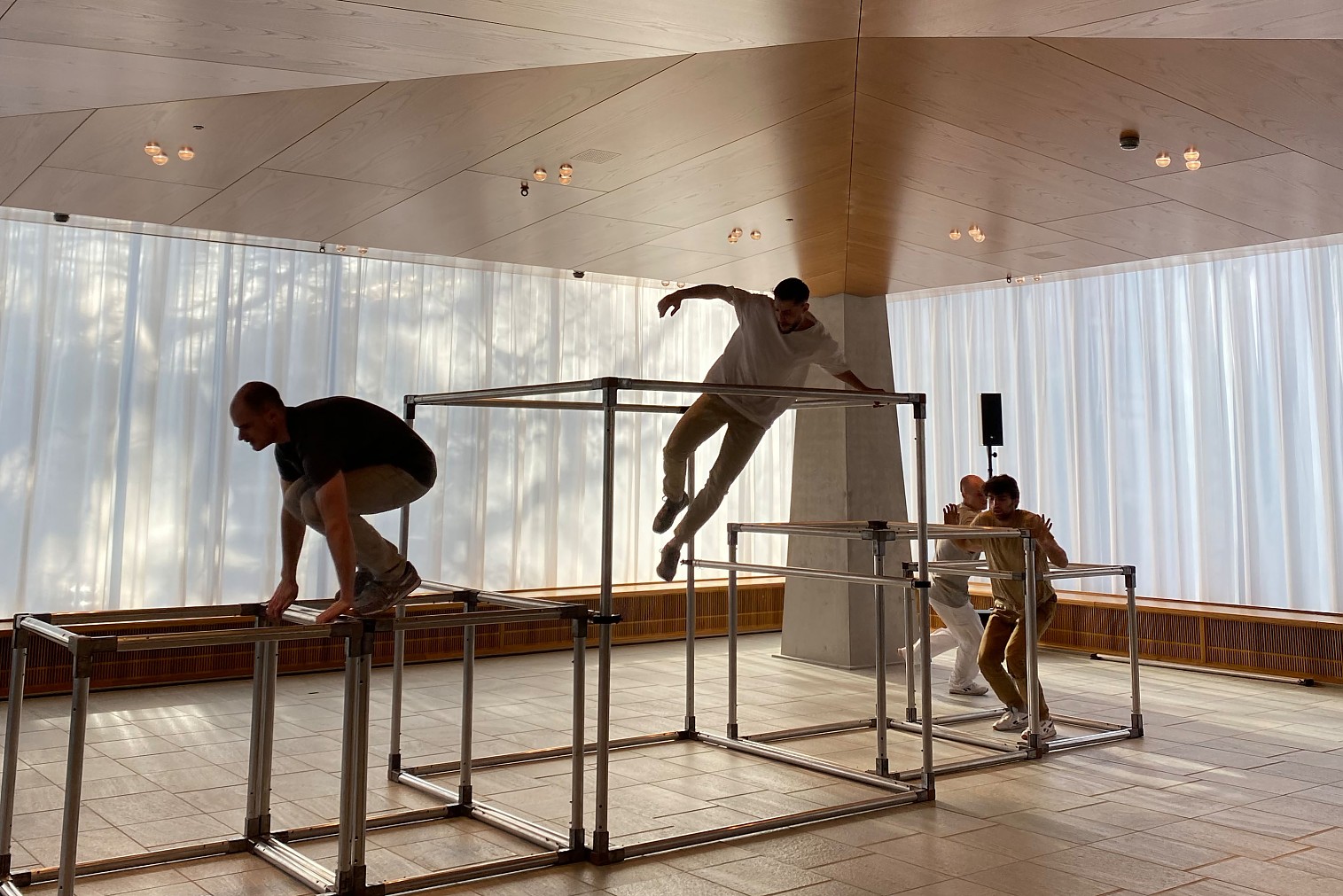 showcase_inqdrt_6.jpg showcase_inqdrt_6.jpg